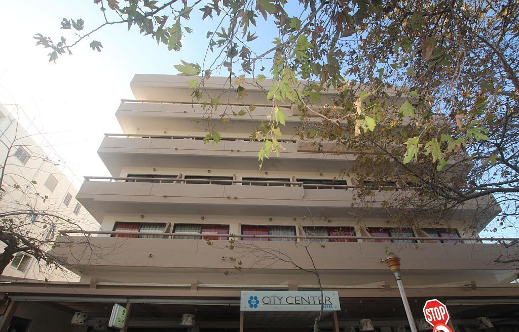 Center Hotel